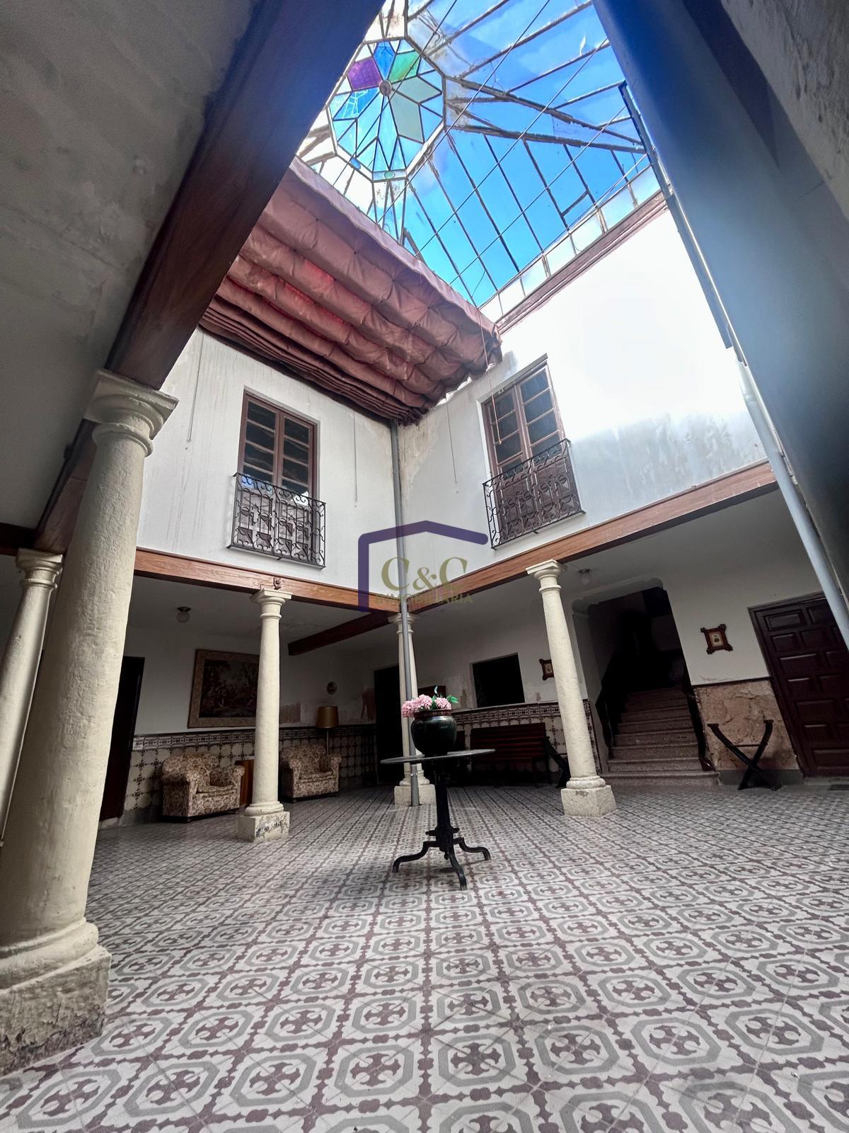 For sale of house in Manzanares