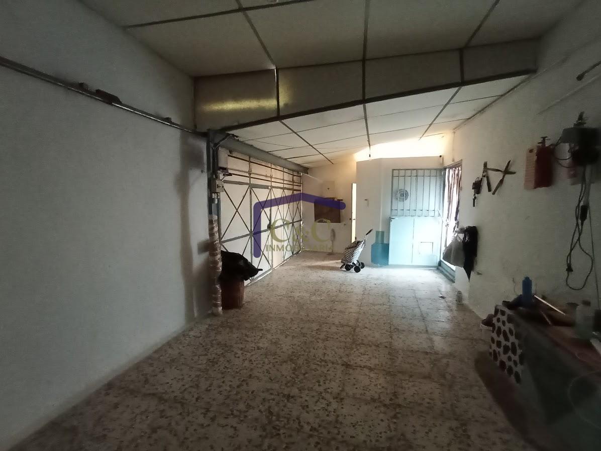 For sale of house in Manzanares