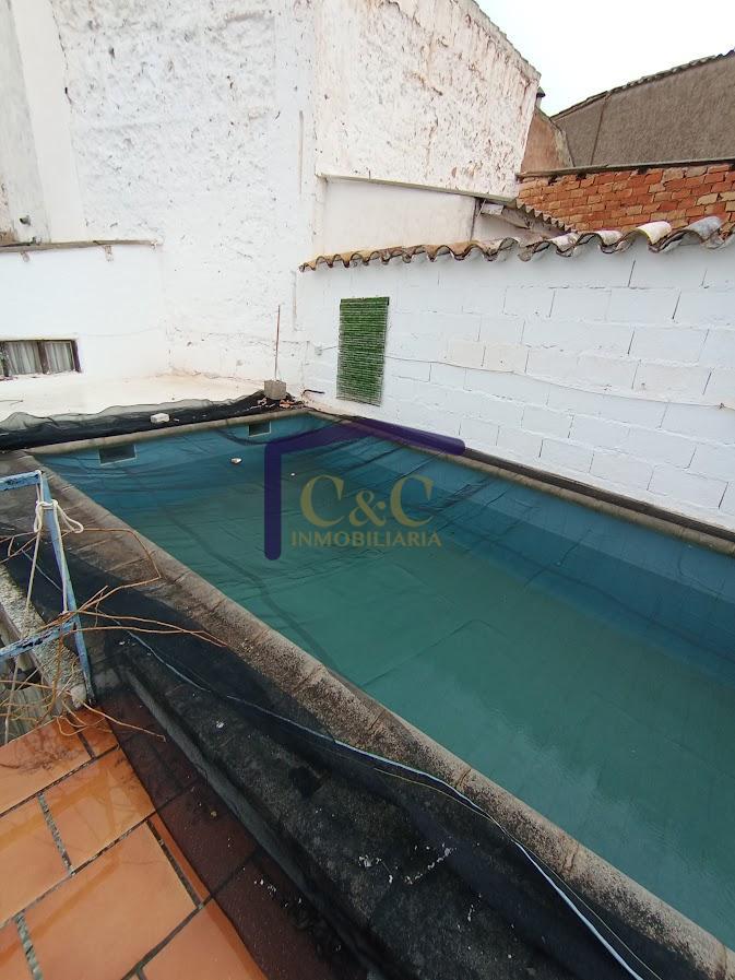 For sale of house in Manzanares