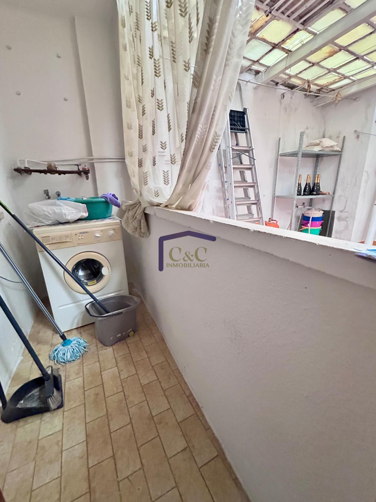 For sale of flat in Manzanares