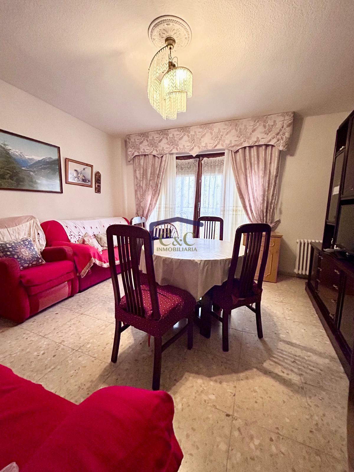 For sale of flat in Manzanares