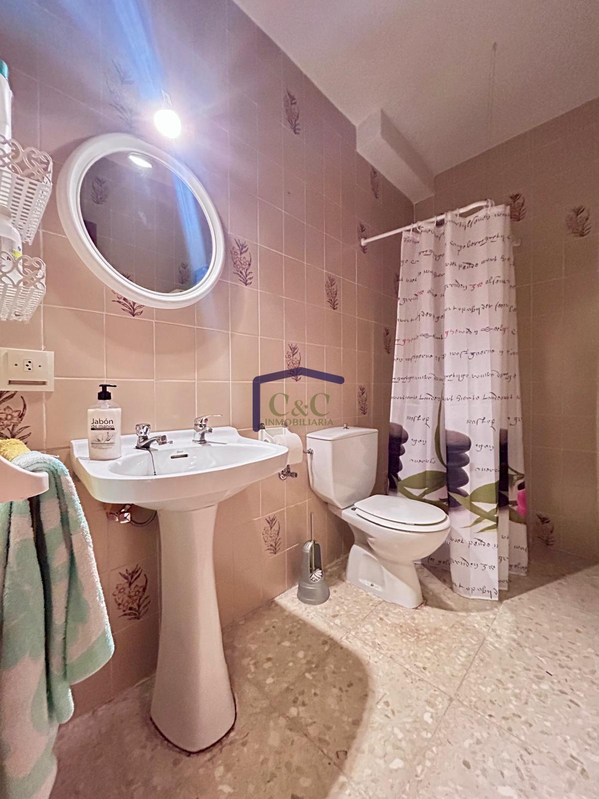 For sale of flat in Manzanares