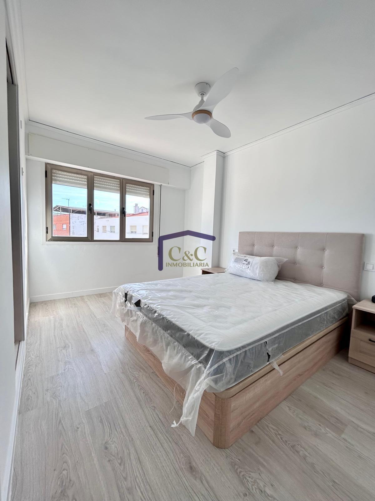 For sale of flat in Manzanares