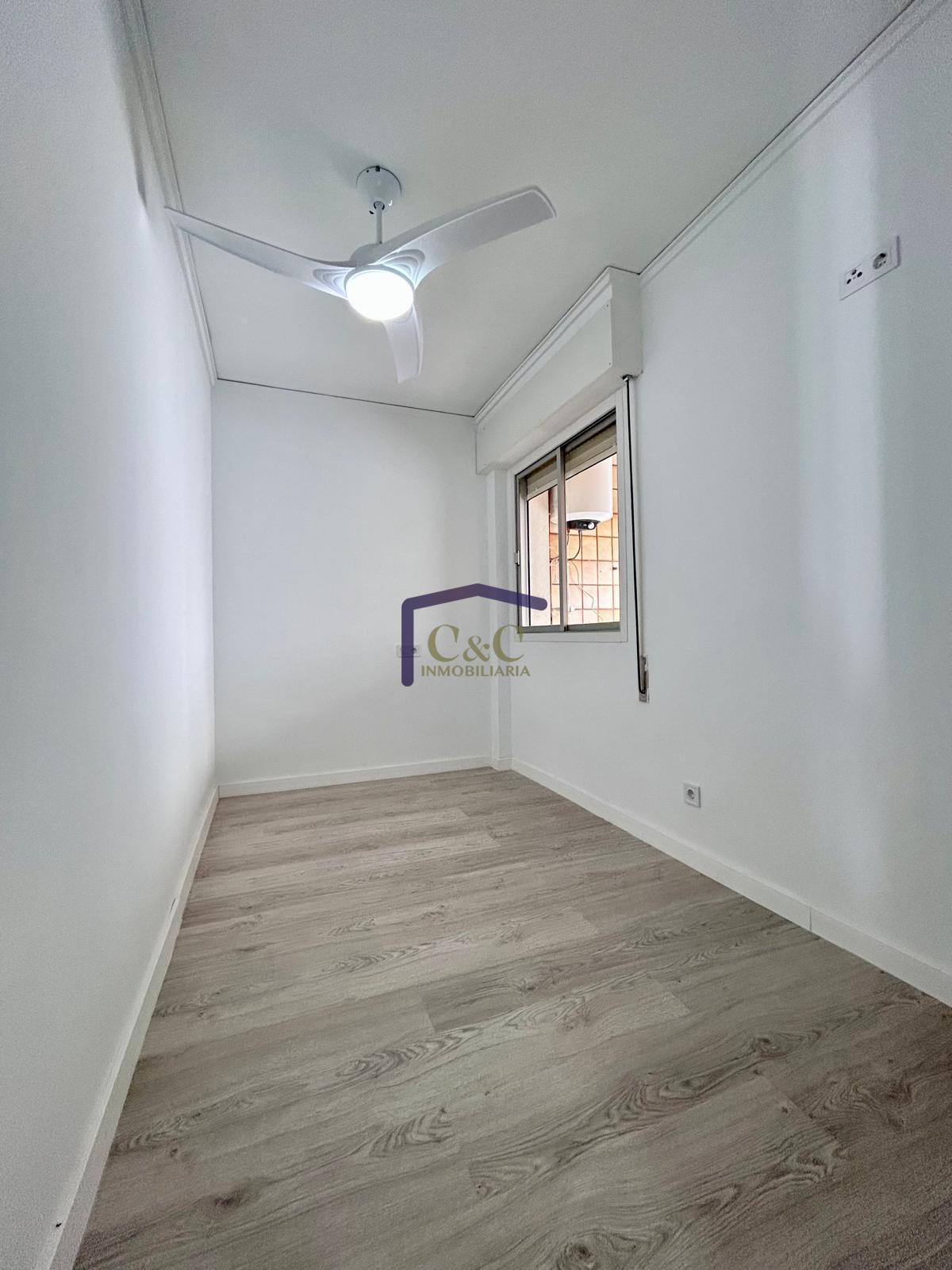 For sale of flat in Manzanares