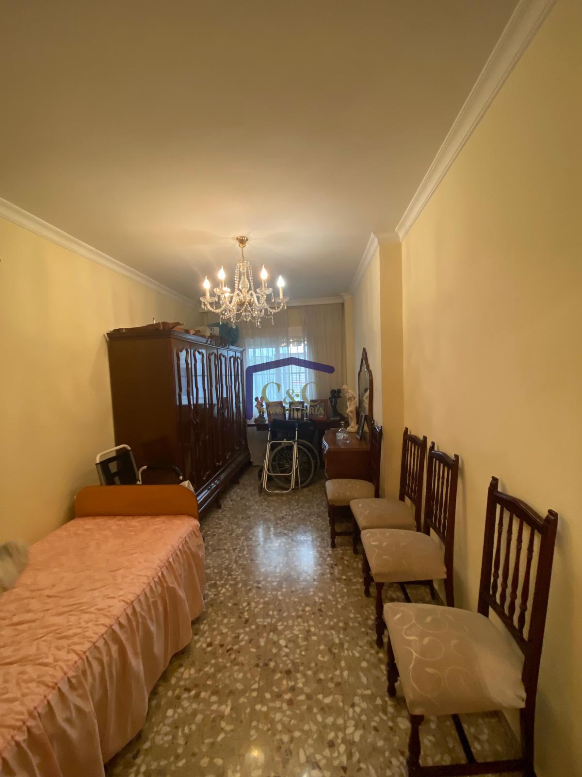 For sale of flat in Ciudad Real