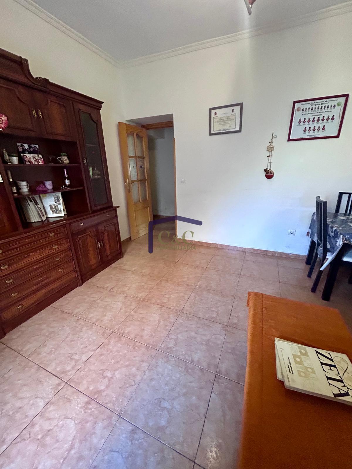 For sale of flat in Manzanares