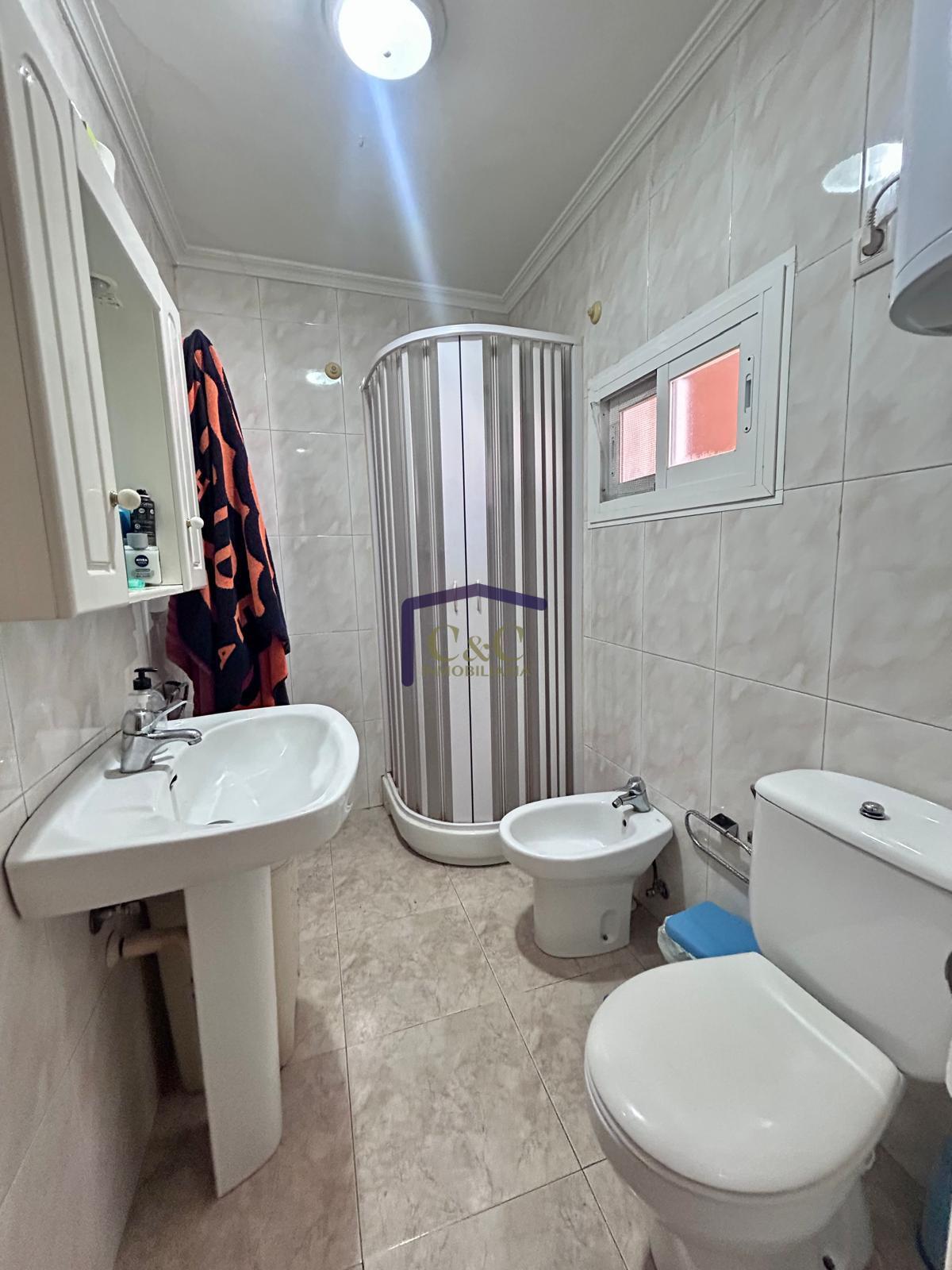 For sale of flat in Manzanares