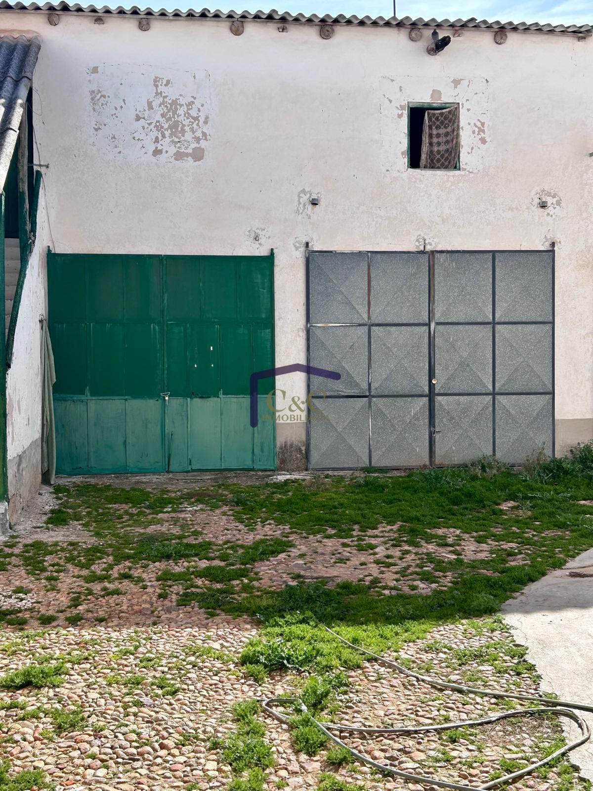 For sale of flat in Manzanares