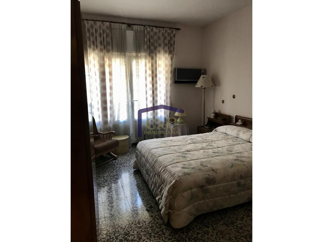 For sale of house in Manzanares