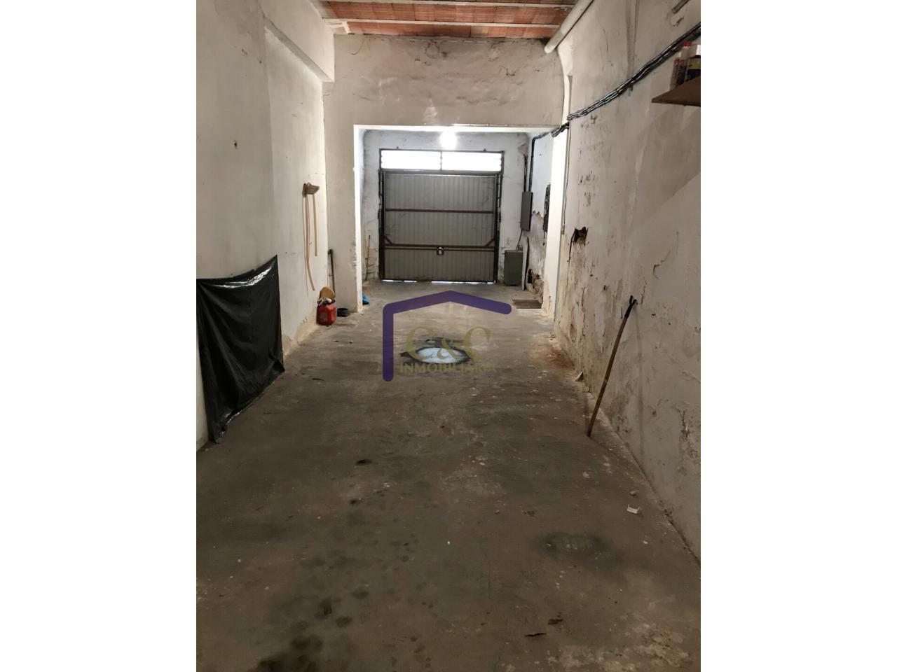 For sale of house in Manzanares