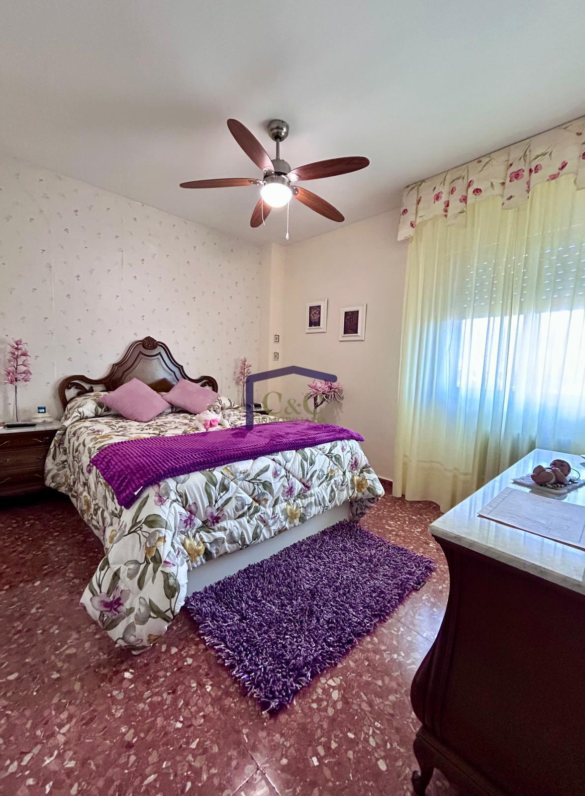 For sale of flat in Manzanares