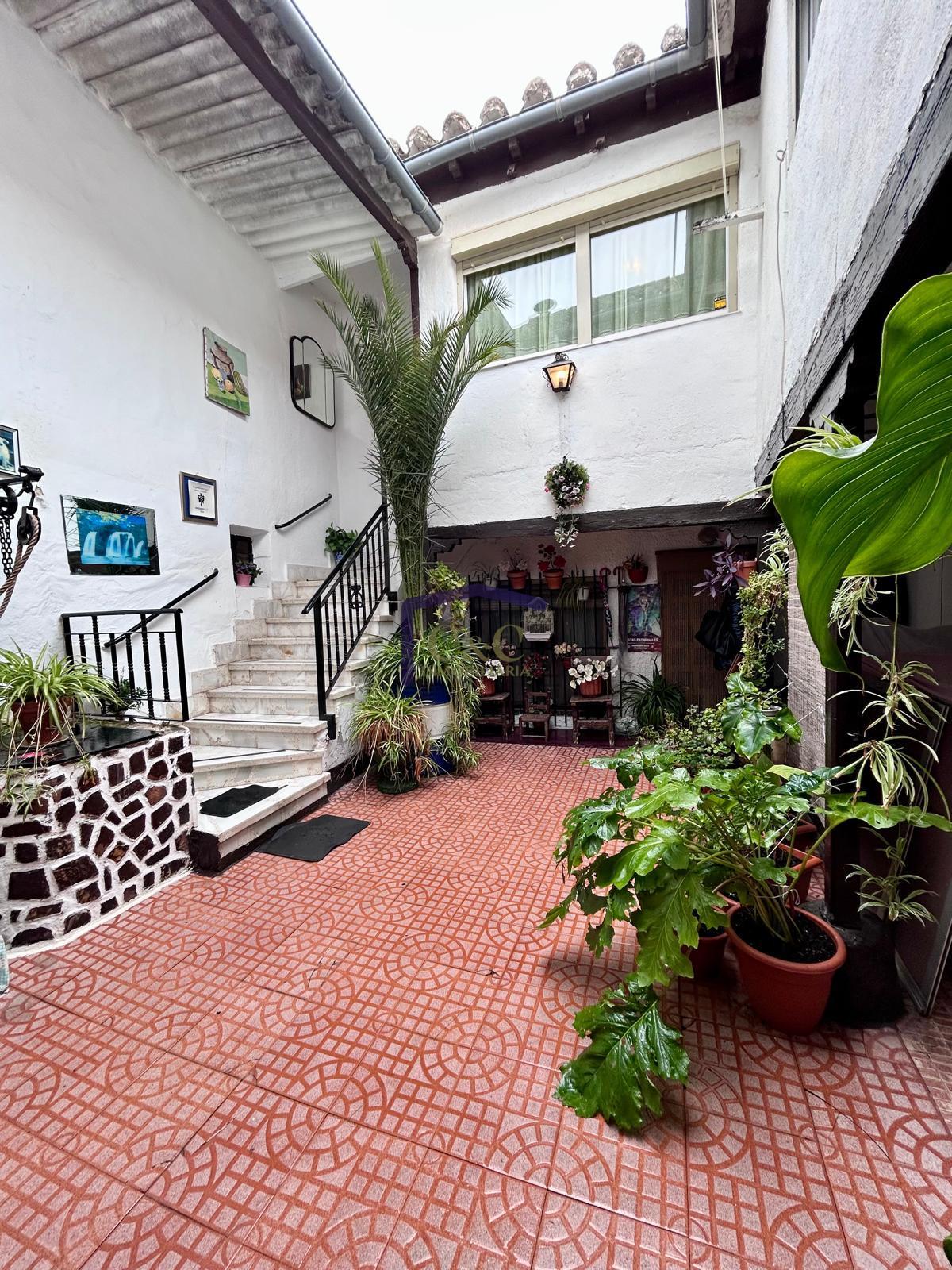 For sale of house in Manzanares