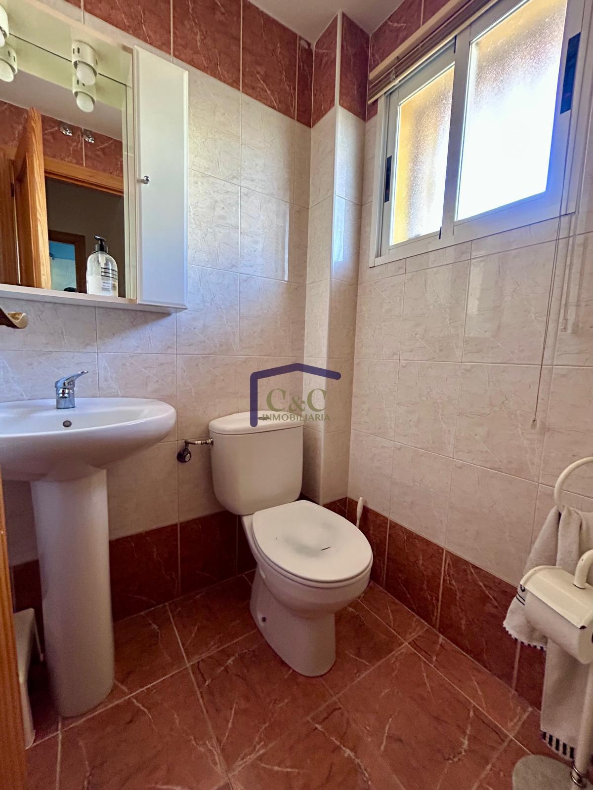 For sale of house in Manzanares