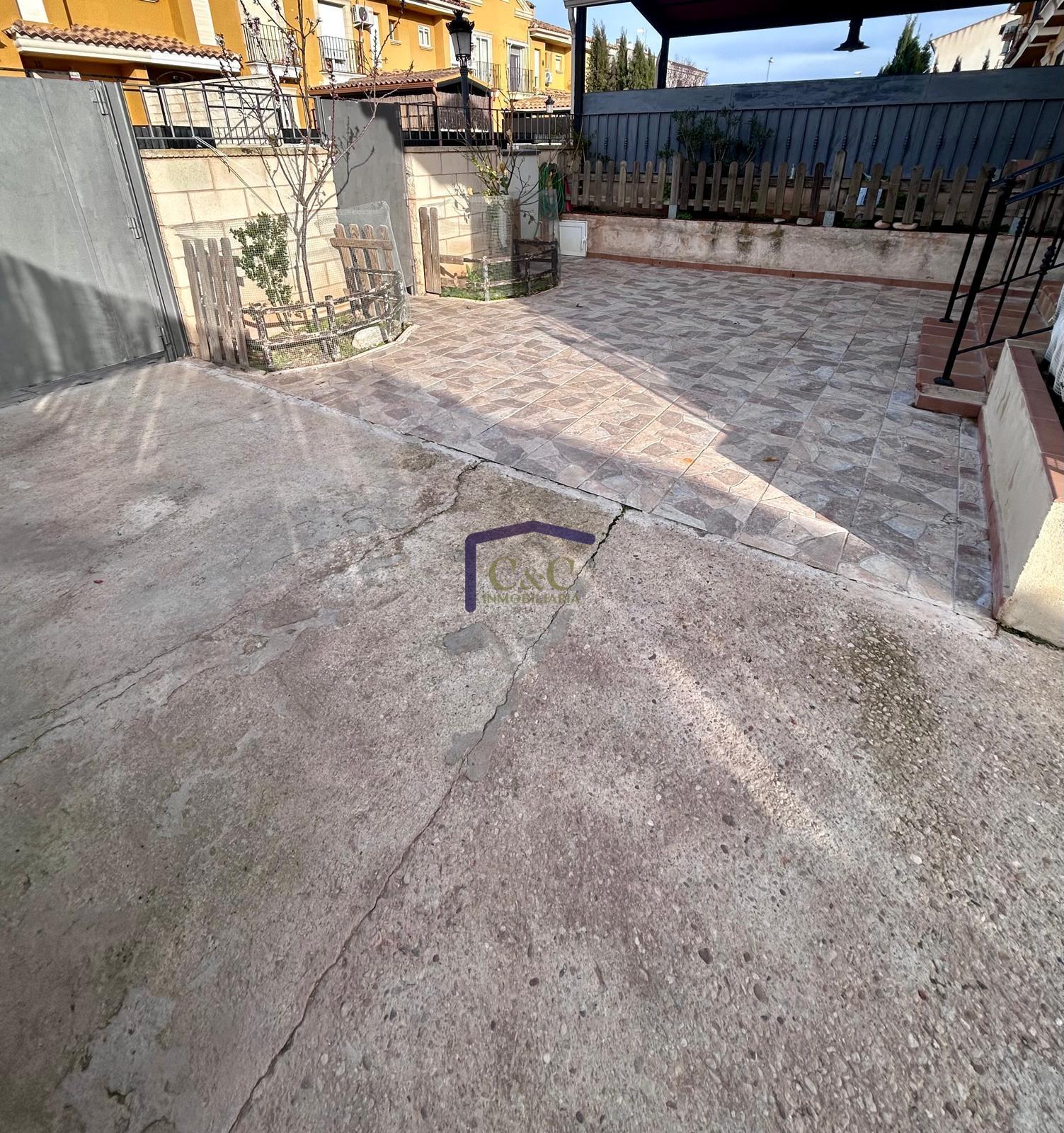 For sale of house in Manzanares