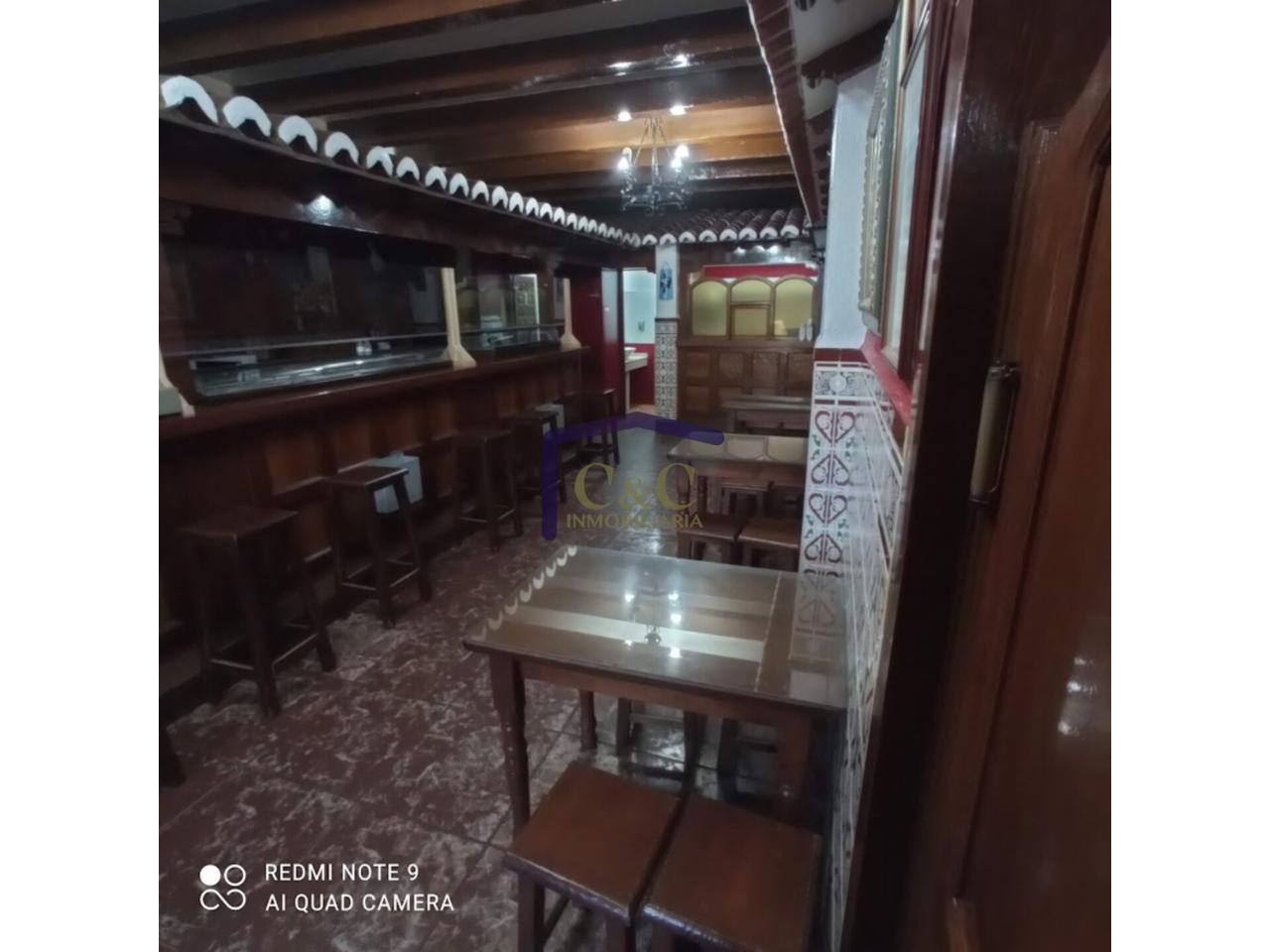For sale of commercial in Manzanares