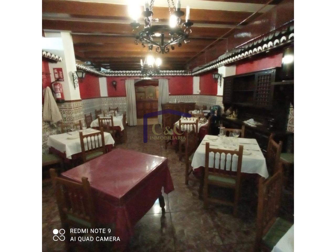 For sale of commercial in Manzanares