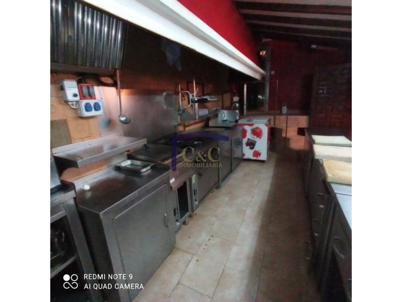 For sale of commercial in Manzanares