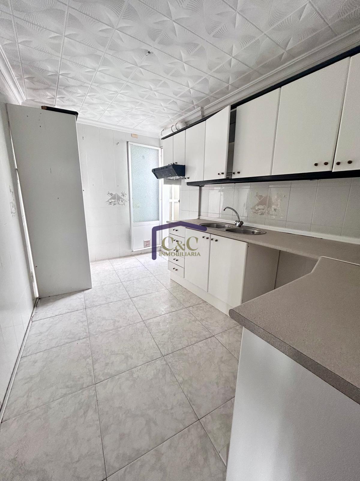 For sale of flat in Manzanares