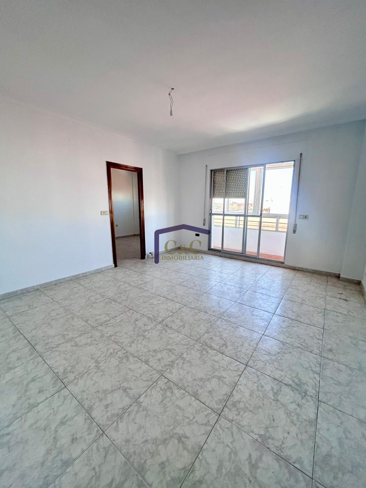 For sale of flat in Manzanares