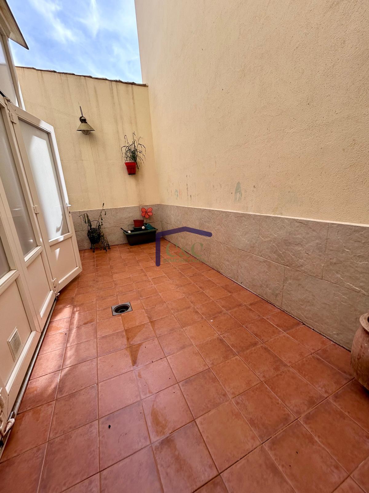 For sale of house in Manzanares