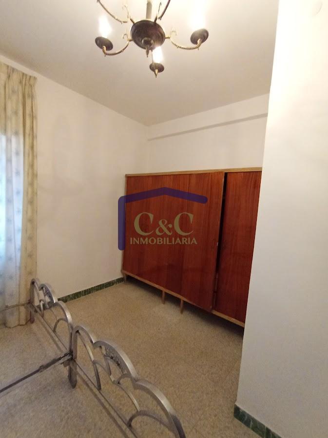 For sale of house in Manzanares