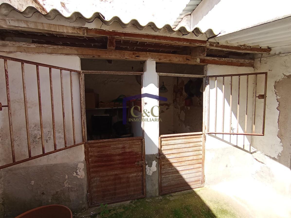 For sale of house in Manzanares