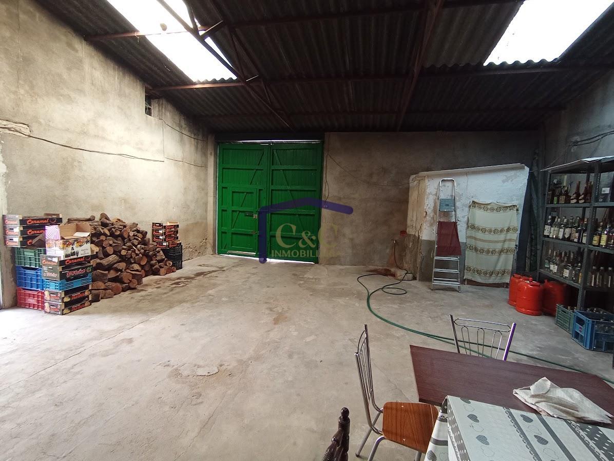 For sale of house in Manzanares