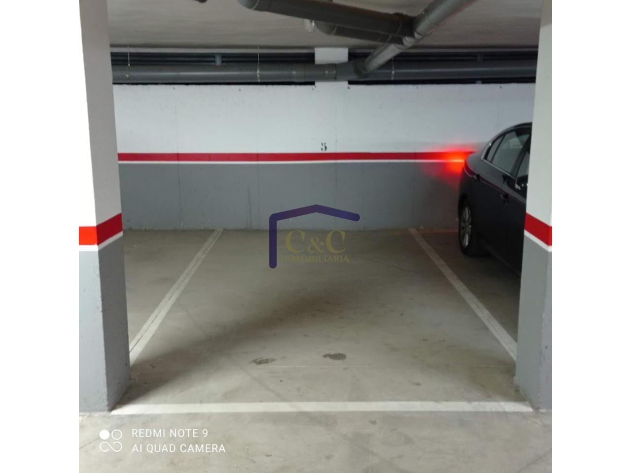 For rent of garage in Manzanares