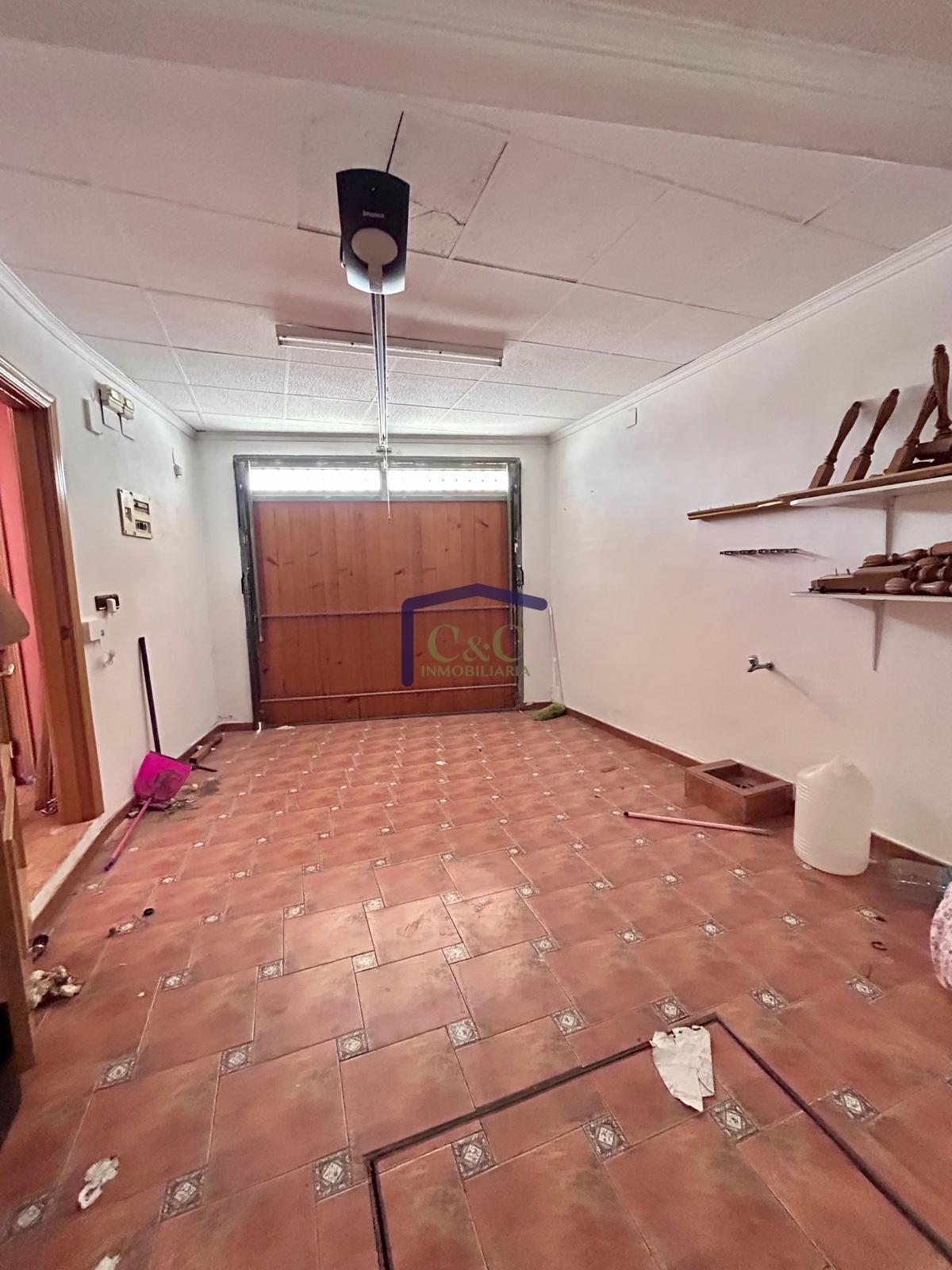 For sale of house in Manzanares