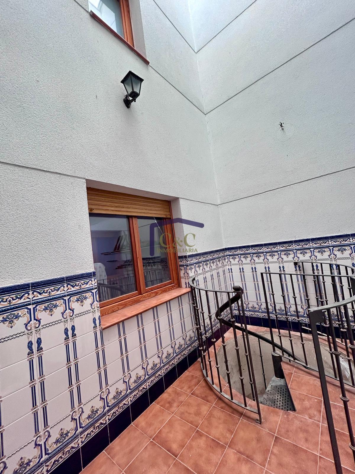 For sale of house in Manzanares