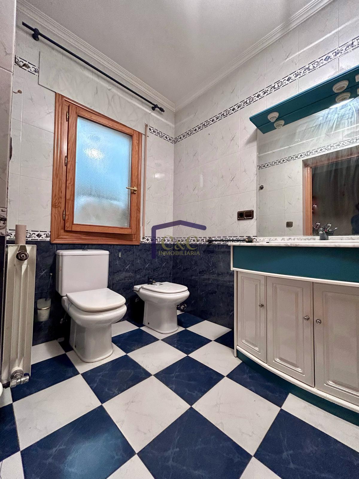 For sale of house in Manzanares
