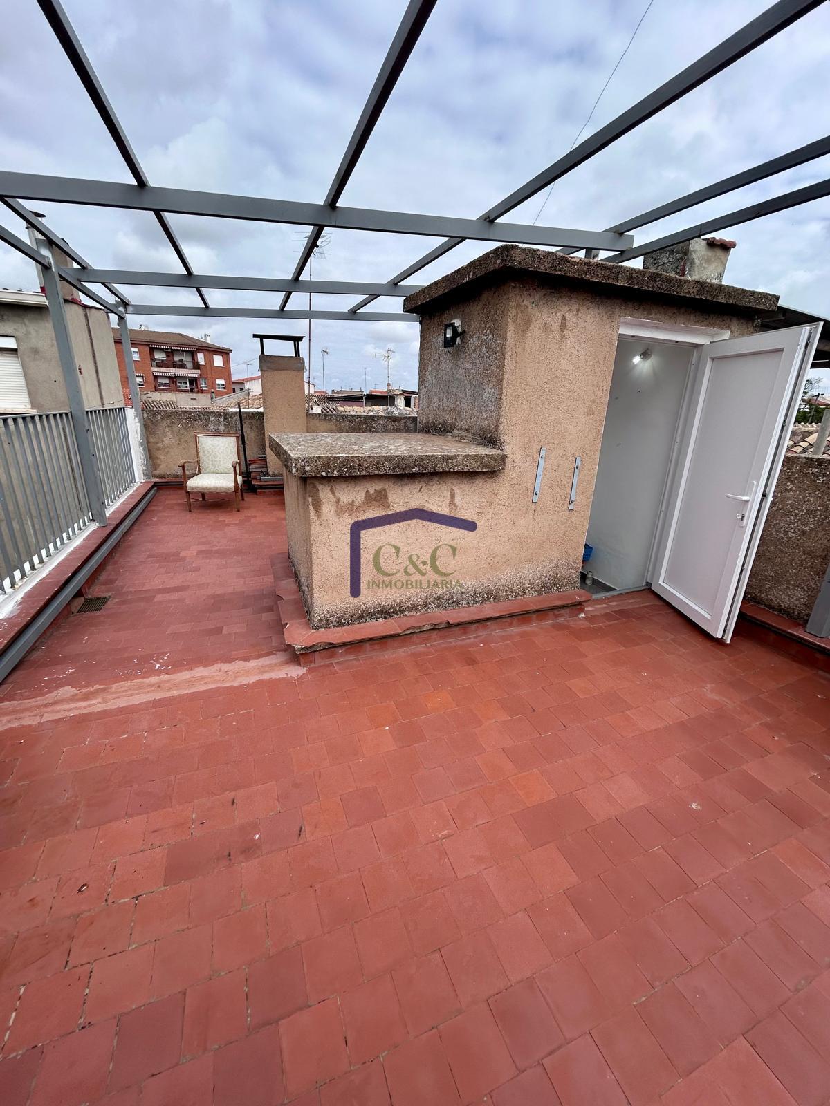 For sale of house in Manzanares