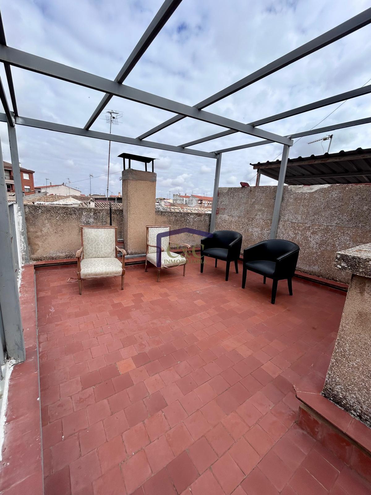 For sale of house in Manzanares