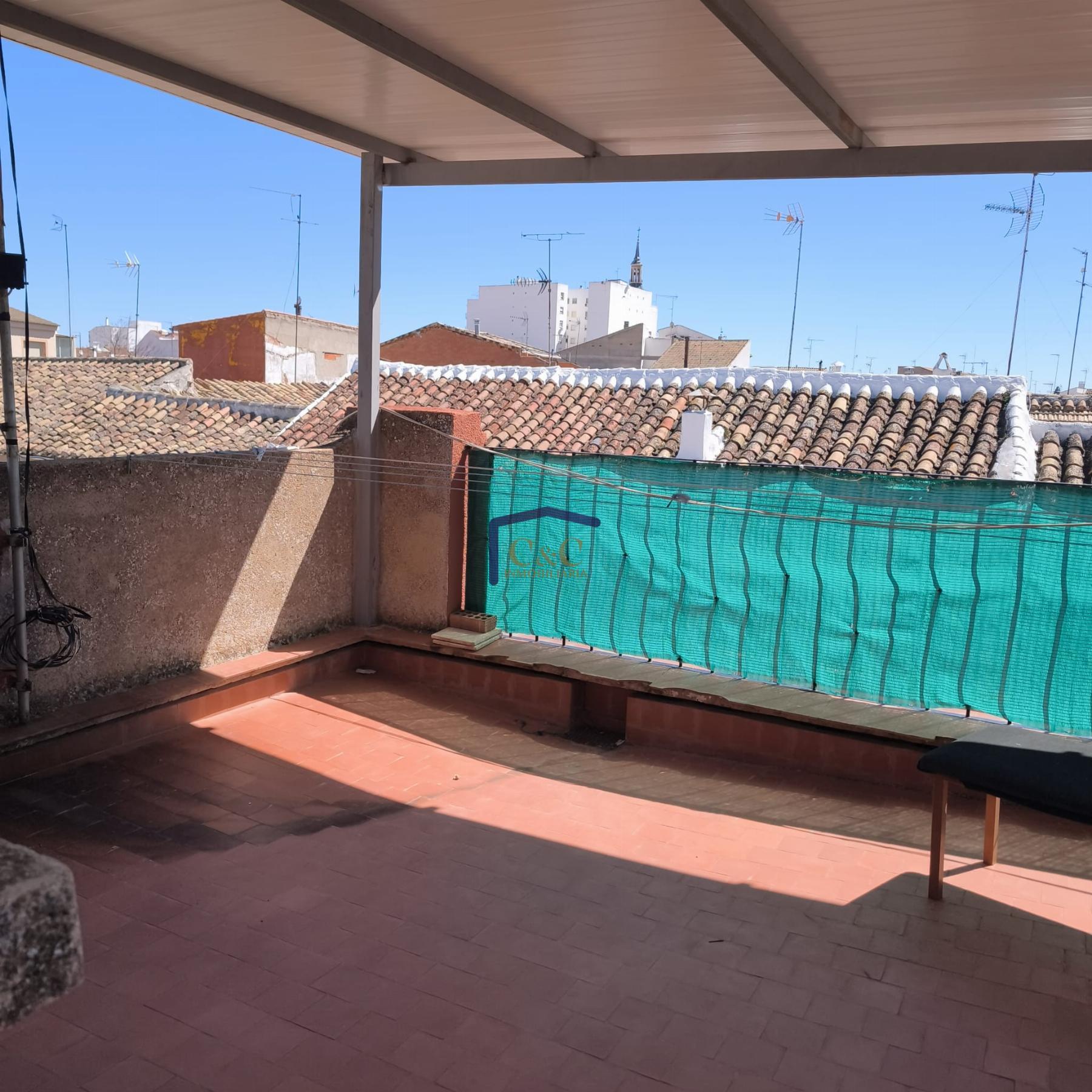 Venta de casa en Manzanares