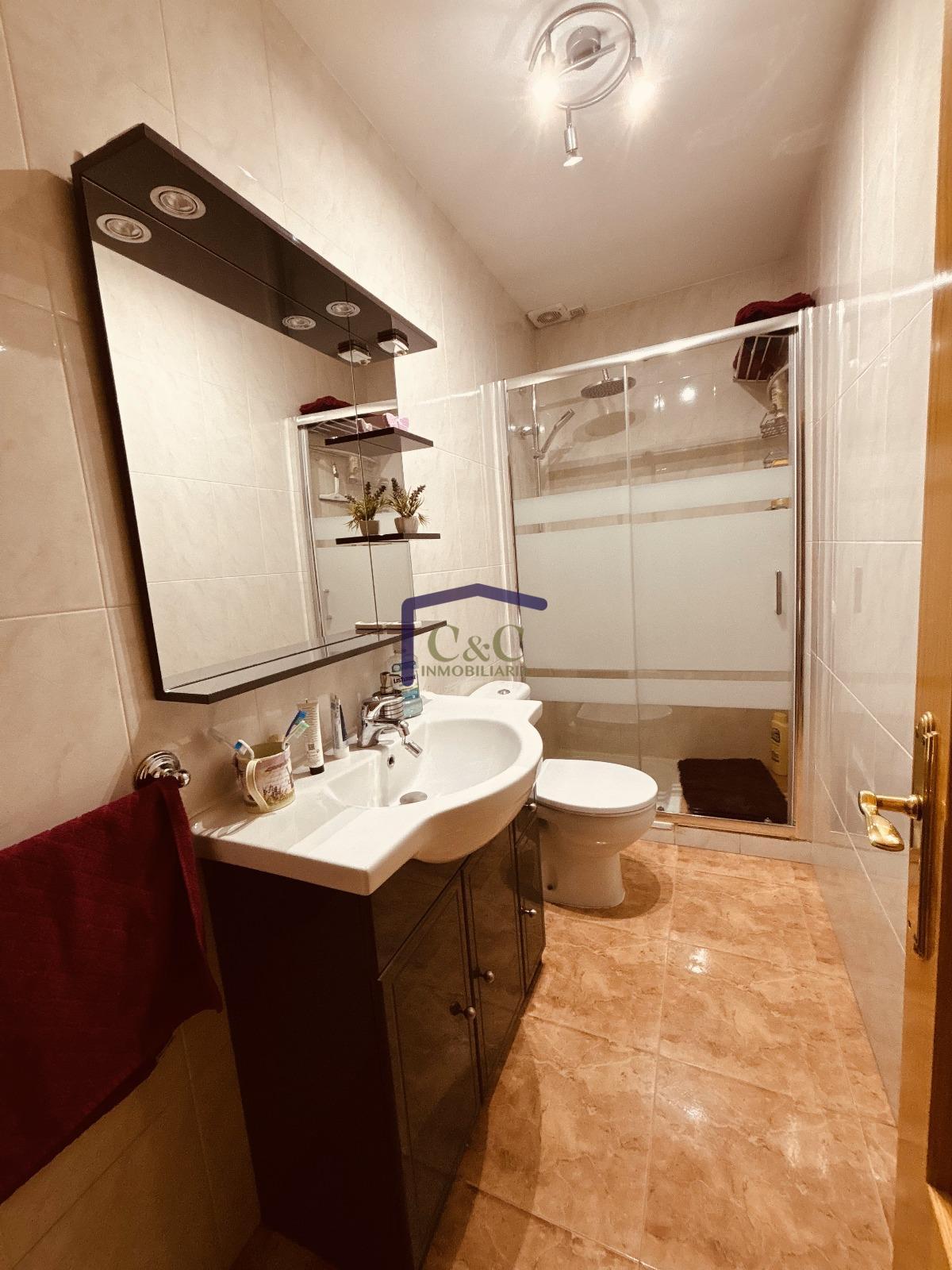 For sale of house in Manzanares
