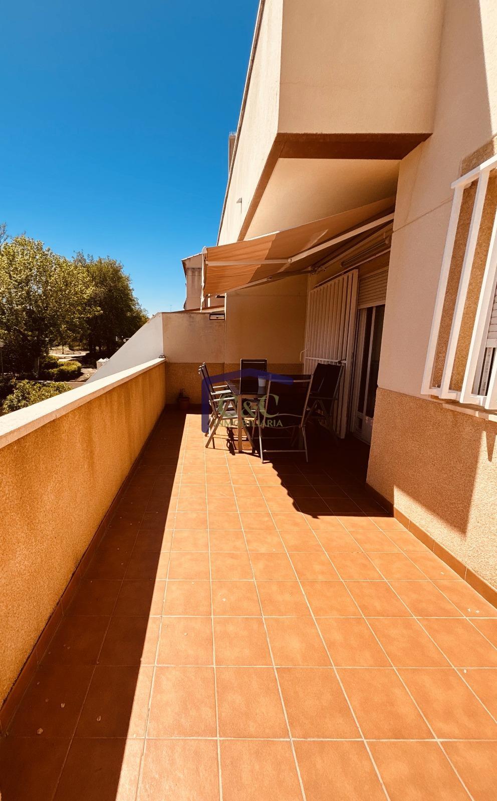 For sale of house in Manzanares