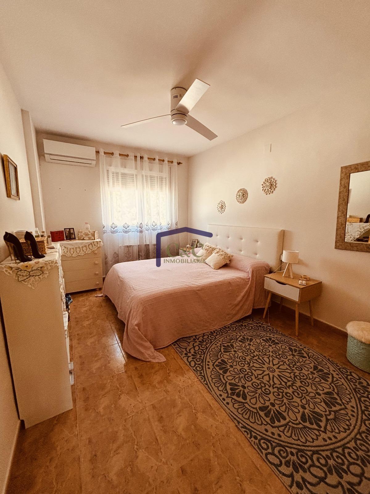 For sale of house in Manzanares