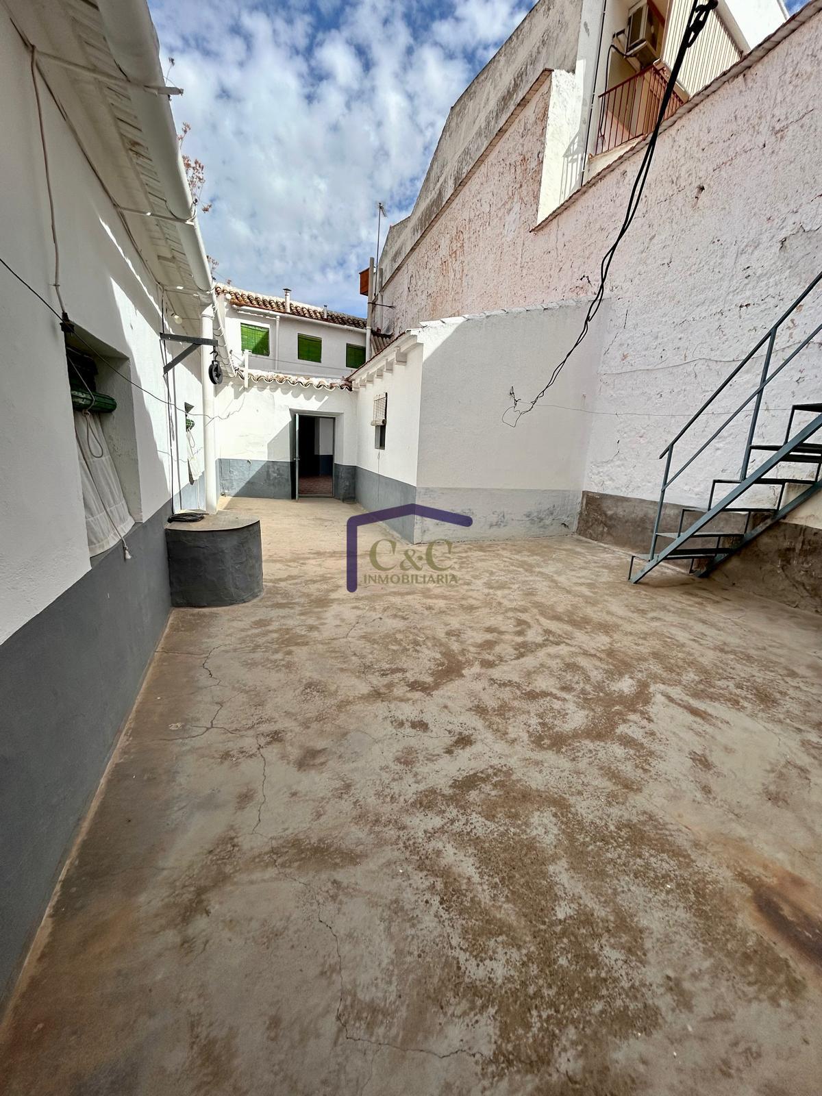Venta de casa en Manzanares Venta de casa en Manzanares