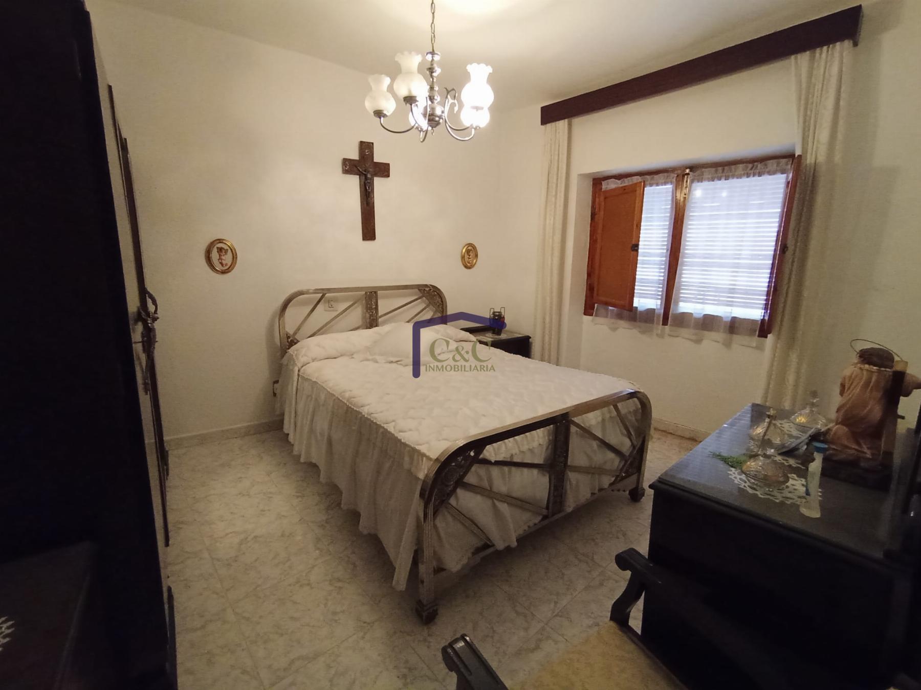 Venta de casa en Manzanares