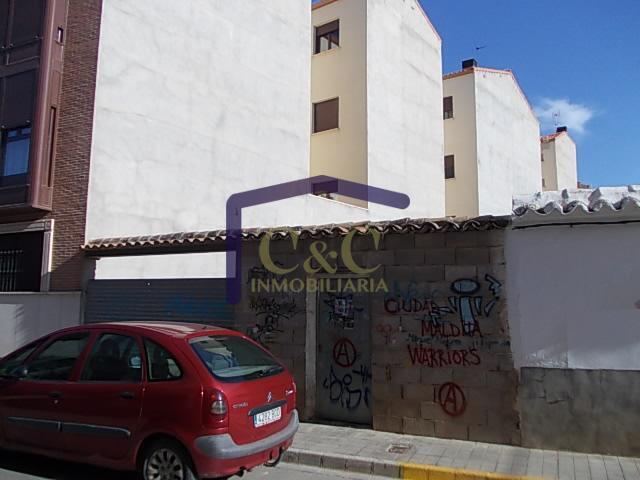 Venta de terreno en Manzanares