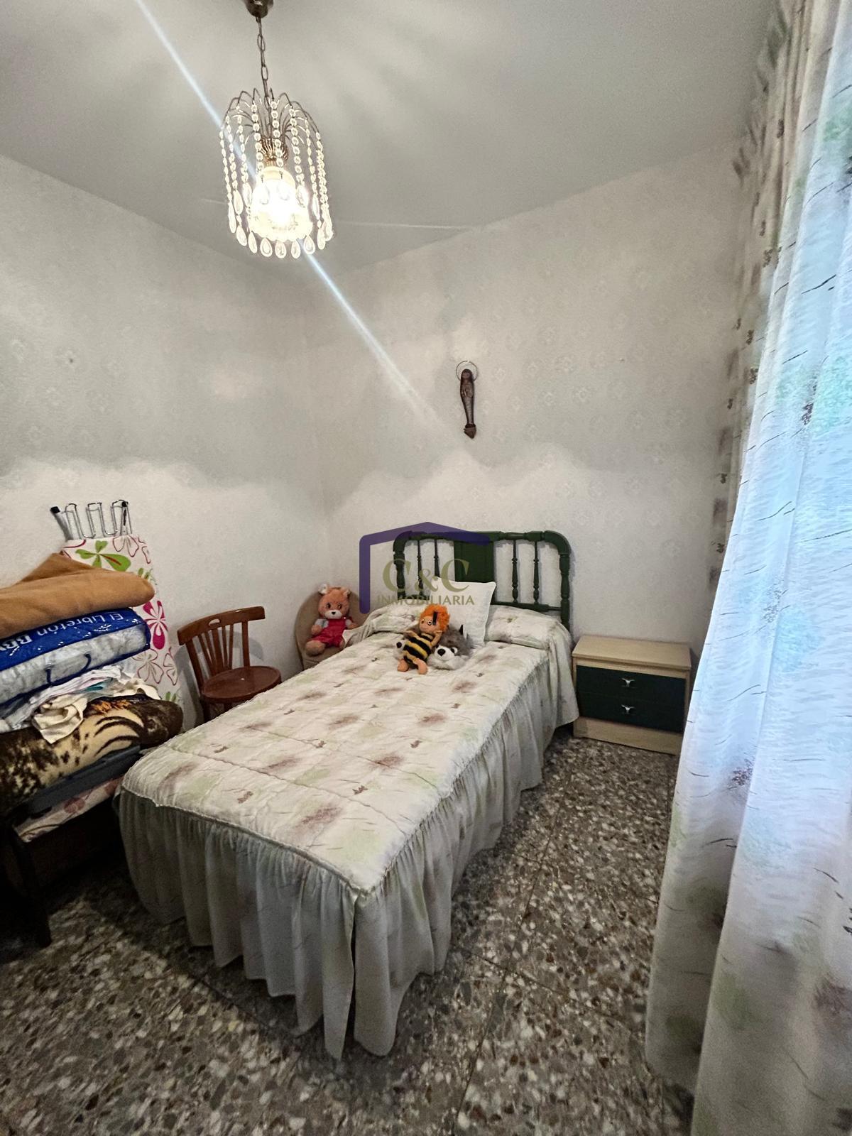 Venta de casa en Manzanares