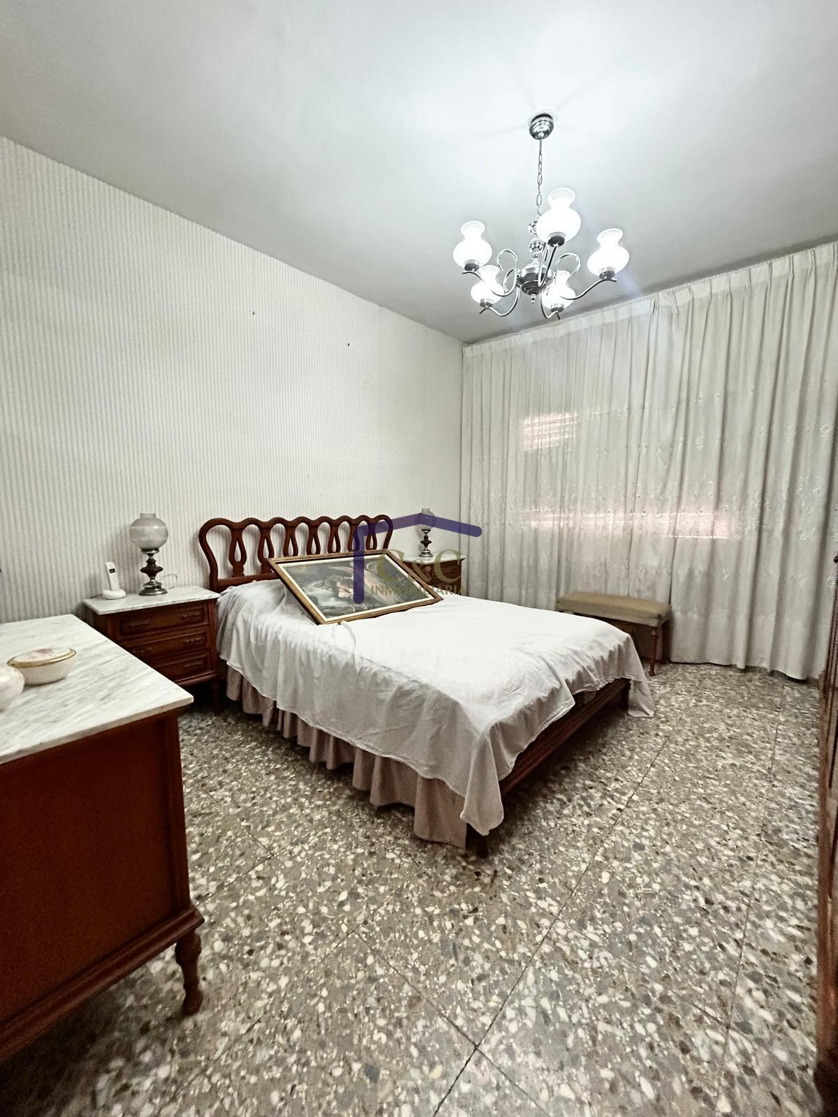 Venta de casa en Manzanares