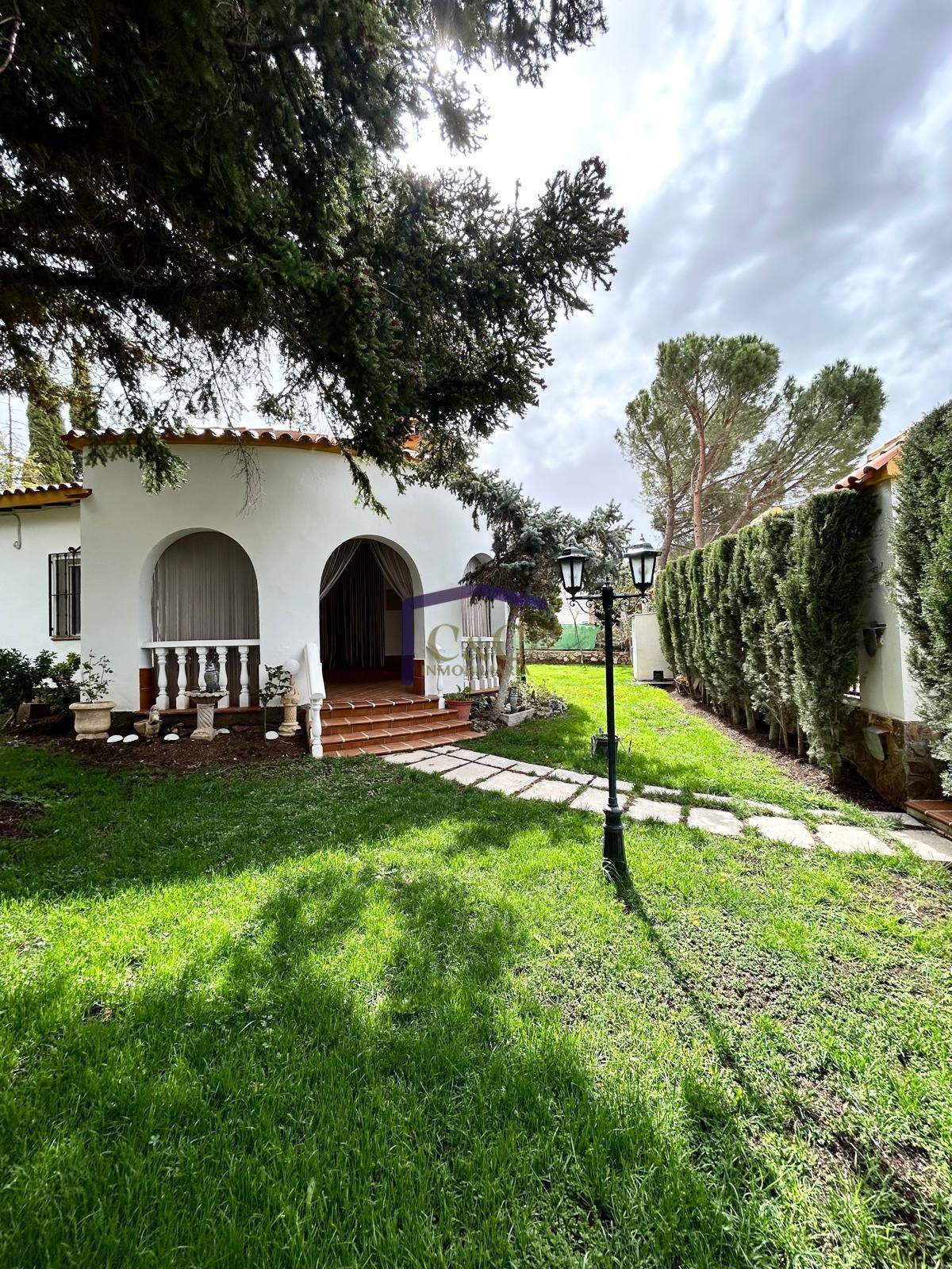 Venta de chalet en Ossa de Montiel