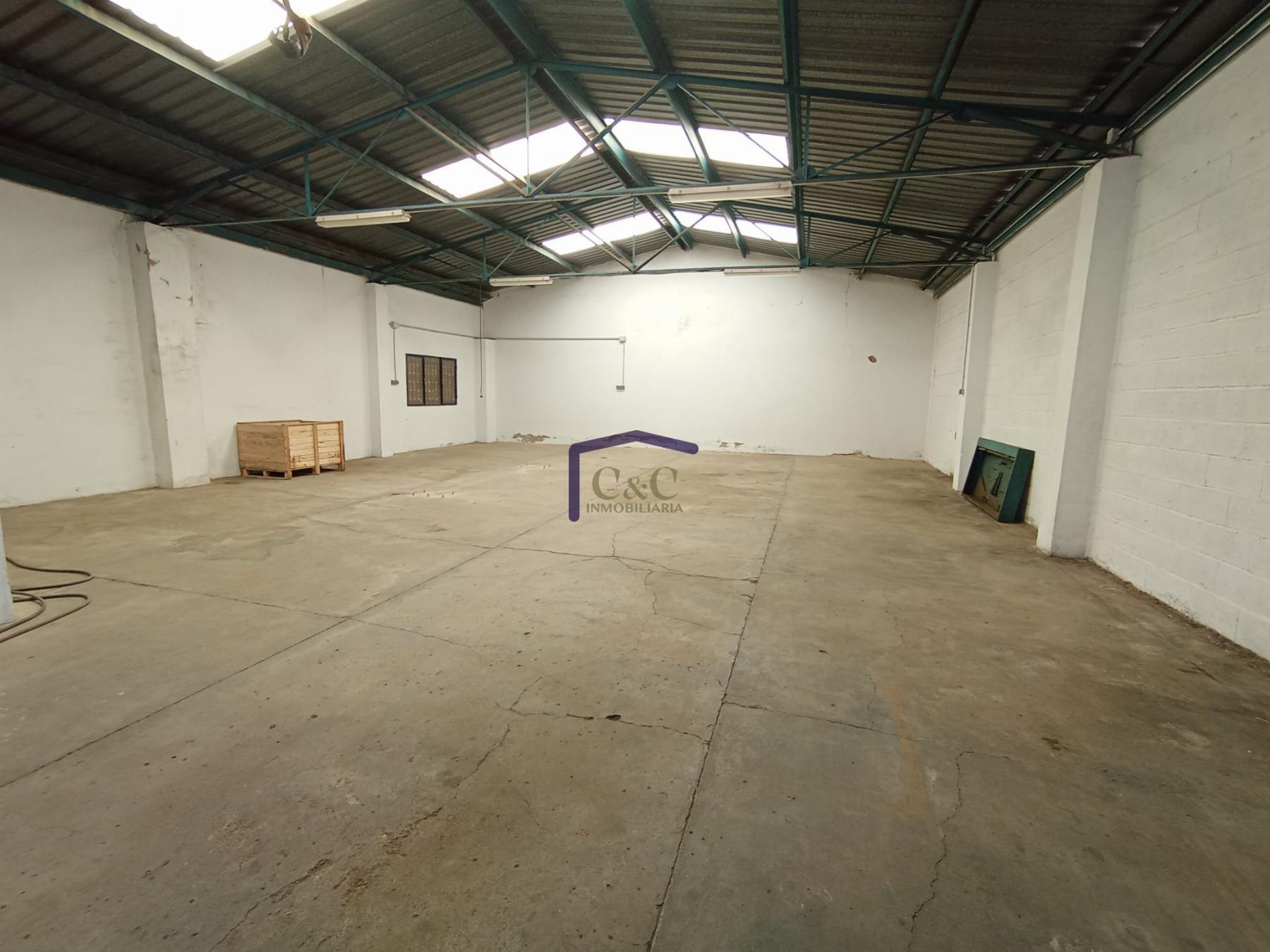 Alquiler de nave en Manzanares