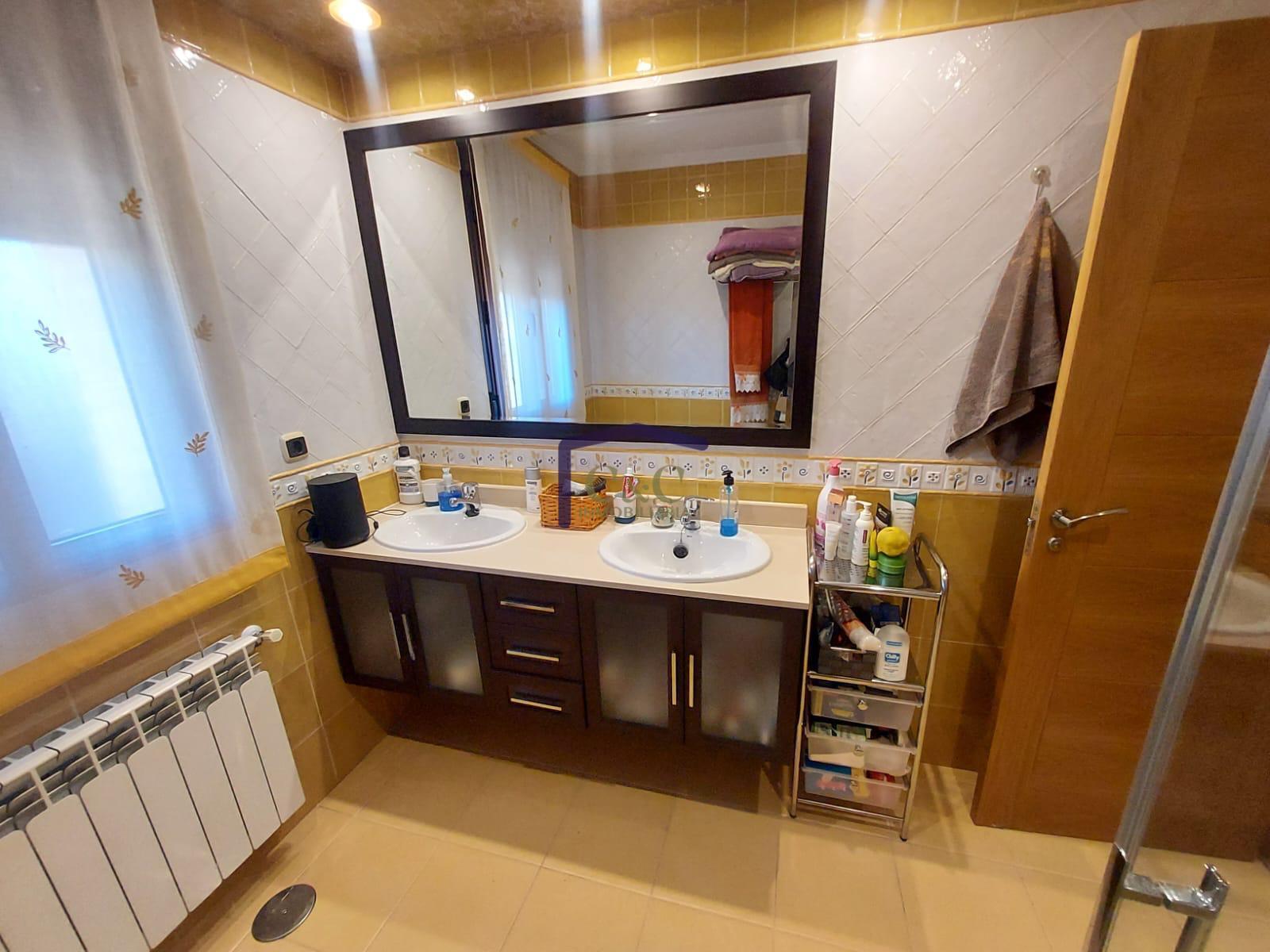 Venta de casa en Valdepeñas