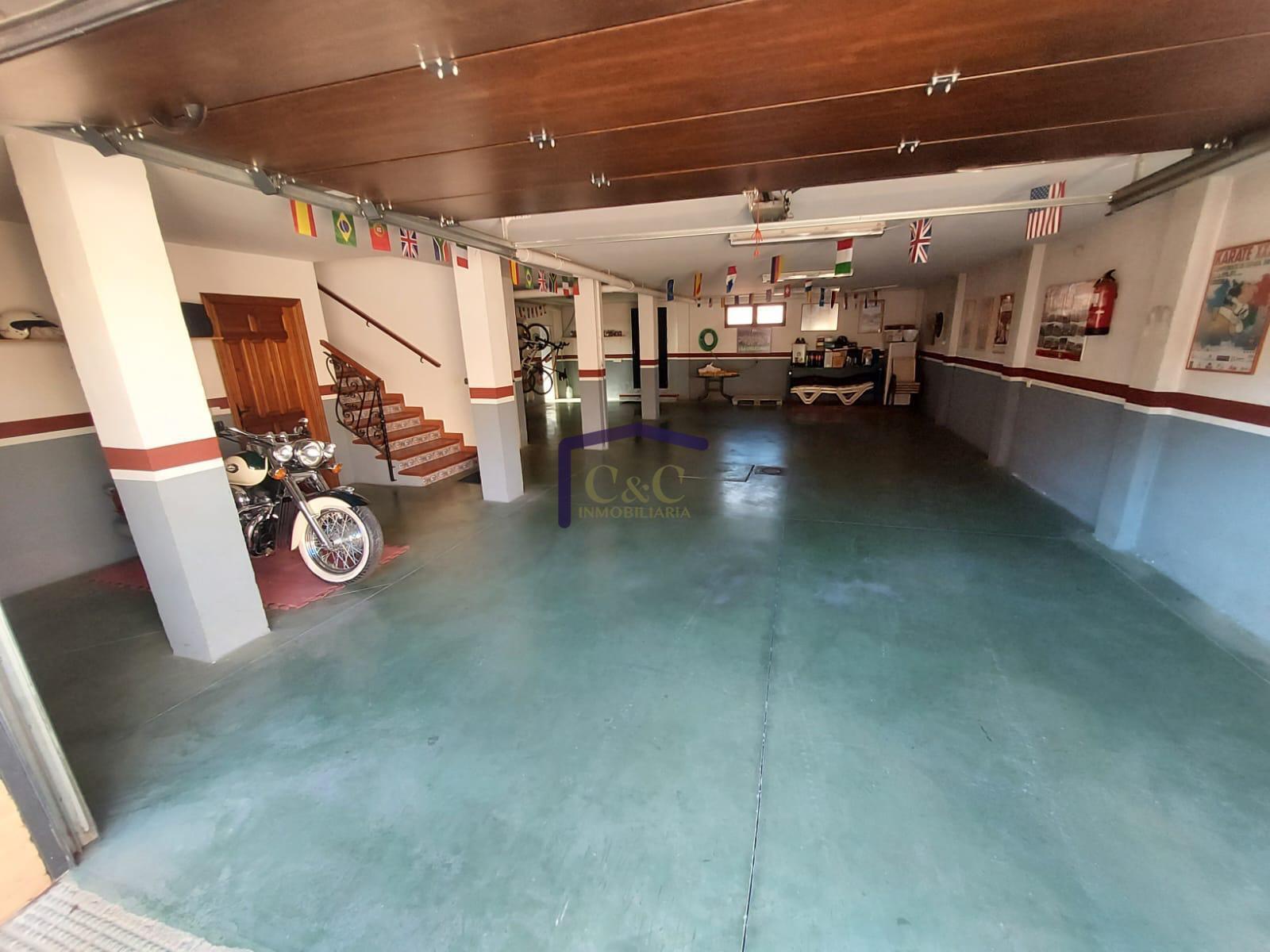 Venta de casa en Valdepeñas