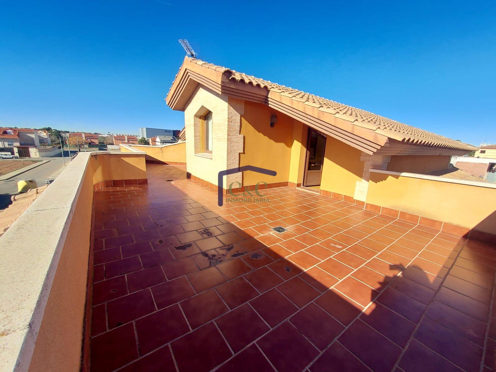 Venta de casa en Valdepeñas