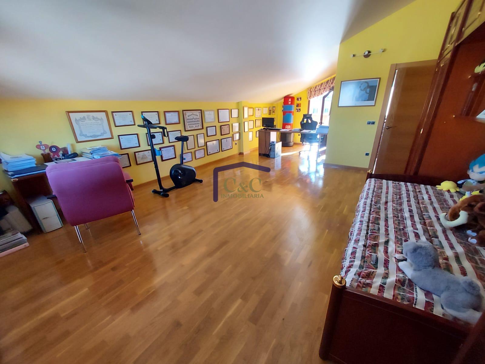 Venta de casa en Valdepeñas