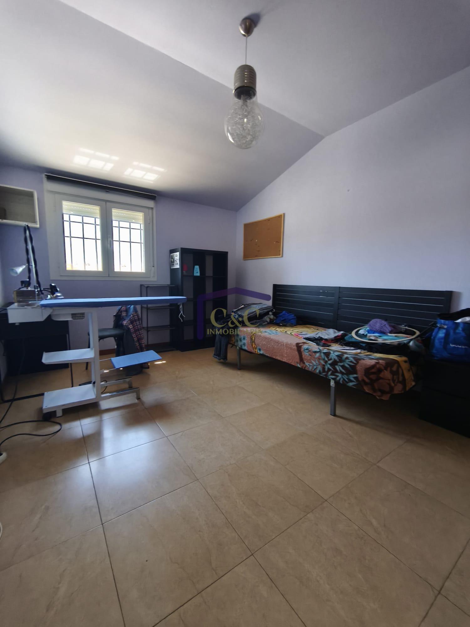 Venta de casa en Manzanares