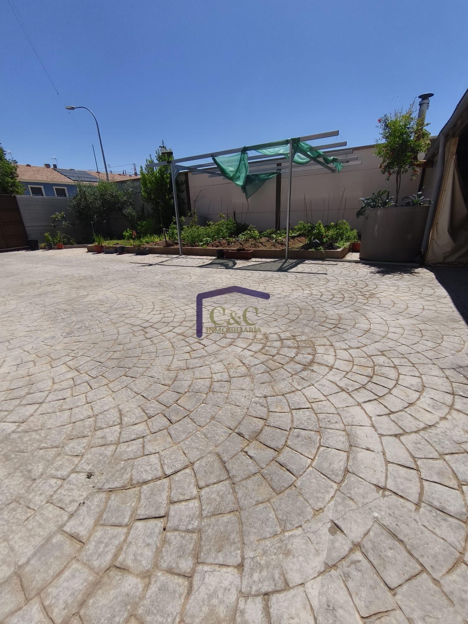 Venta de casa en Manzanares